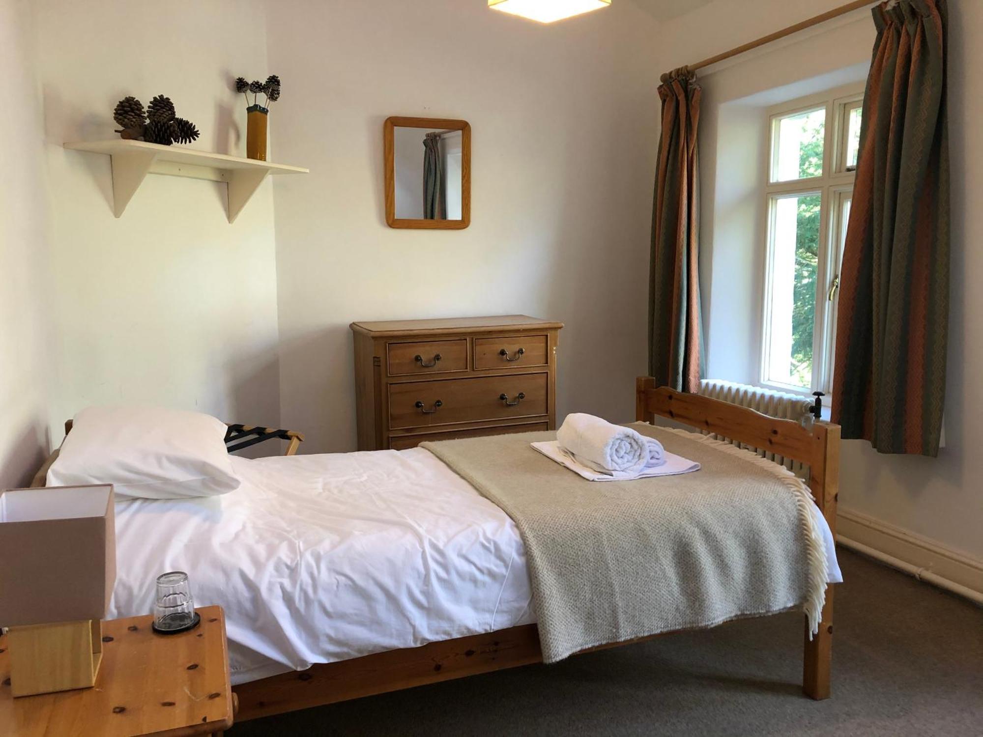 Trigonos - Quiet, Peaceful, Vegetarian B&B And Retreat Centre Nantlle Extérieur photo